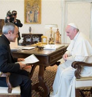 Julián Carrón é recebido pelo Papa Francisco