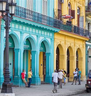 Uma rua de Havana Velha