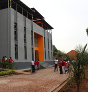 A <em>Luigi Giussani High School</em> de Kampala.