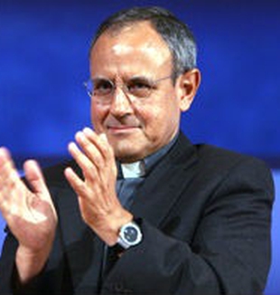Padre Julián Carrón.