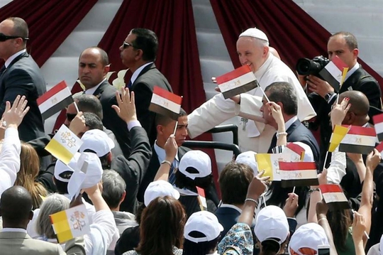 Trinta mil pessoas para a missa com o Papa no Cairo