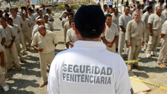 Detentos do presídio mexicano da Ilha Marías