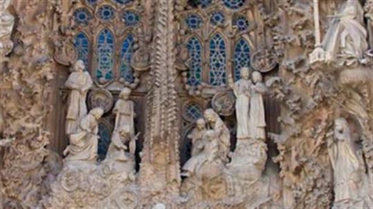A fachada da Natividade da Sagrada Família