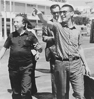 Da esquerda: Dom Giussani, Pe. Francesco Ricci e Pe. Pigi Bernareggi. São Paulo, 1974 (©Fraternidade de CL)