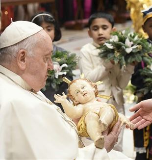 O Papa Francisco na missa de Natal (Vatican Media/Catholic Press Photo)